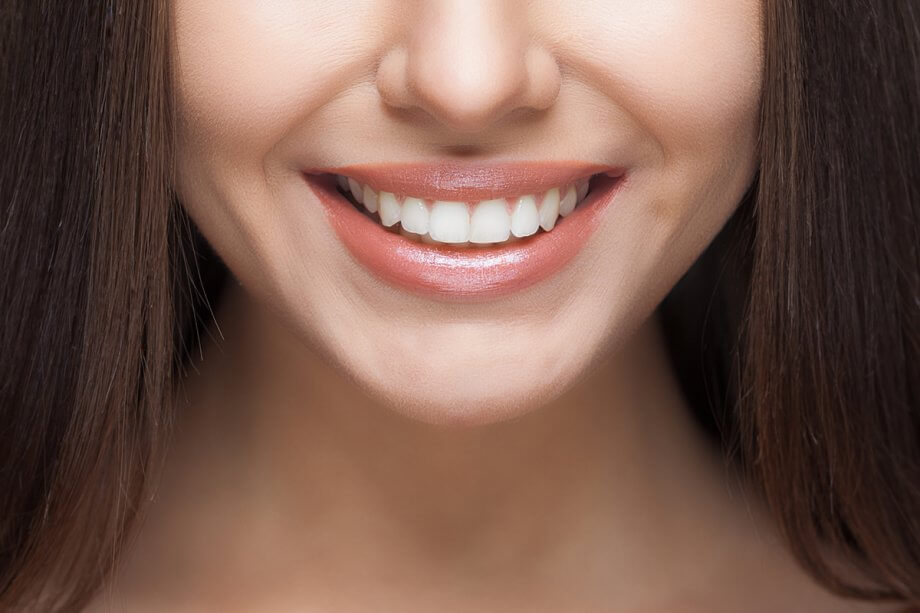 How to Maintain Your Teeth Whitening Results: Dentist-Approved Tips